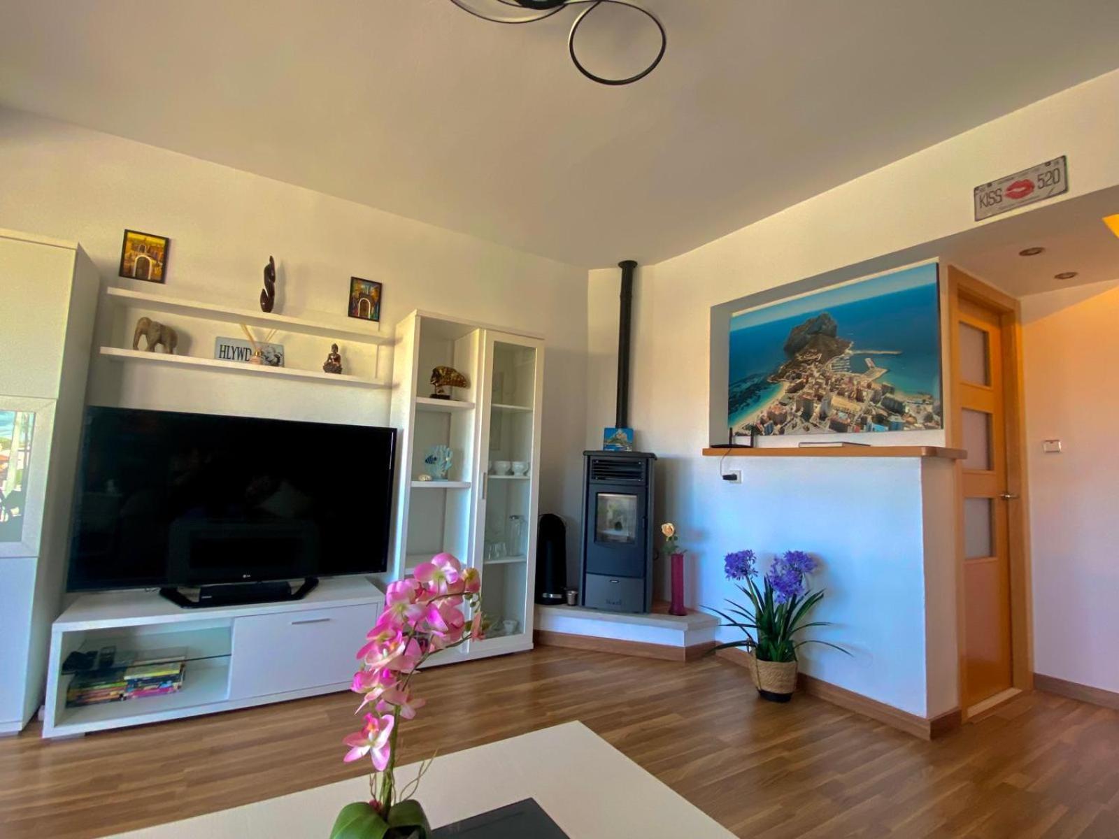 Apartamento Monica กัลเป ภายนอก รูปภาพ