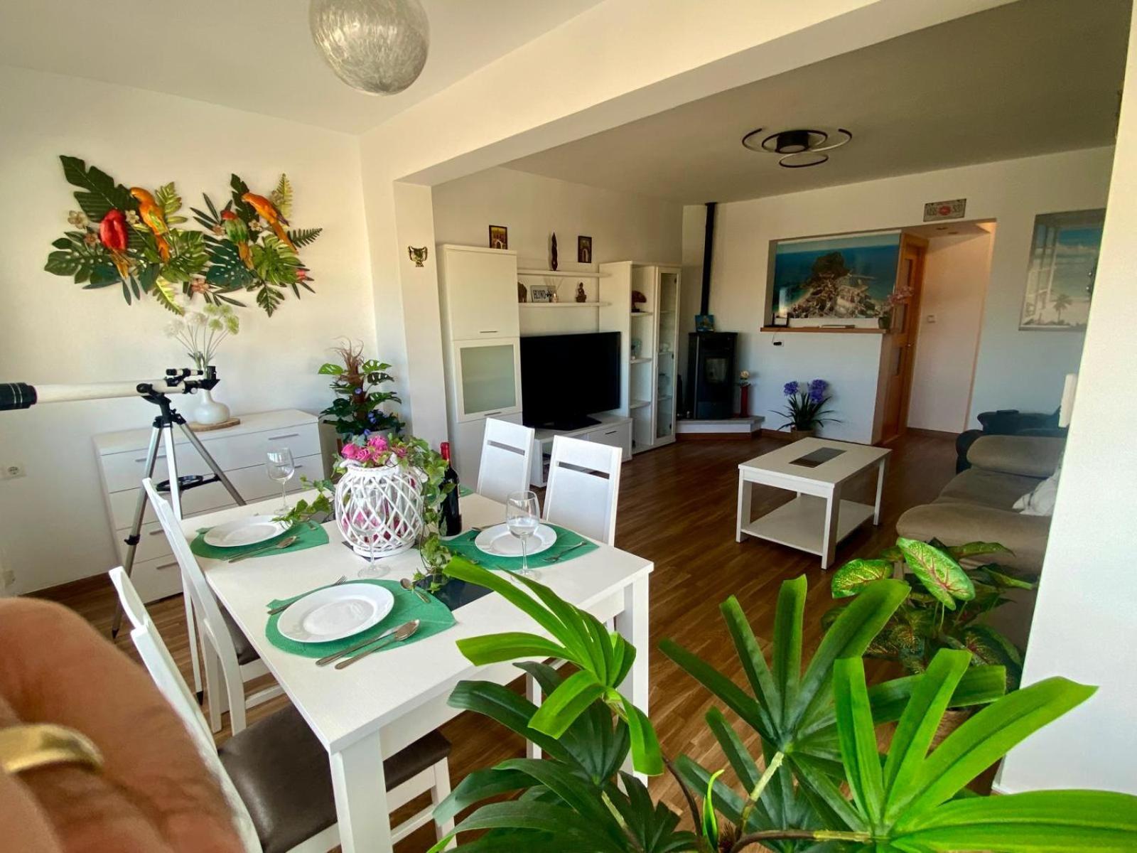 Apartamento Monica กัลเป ภายนอก รูปภาพ