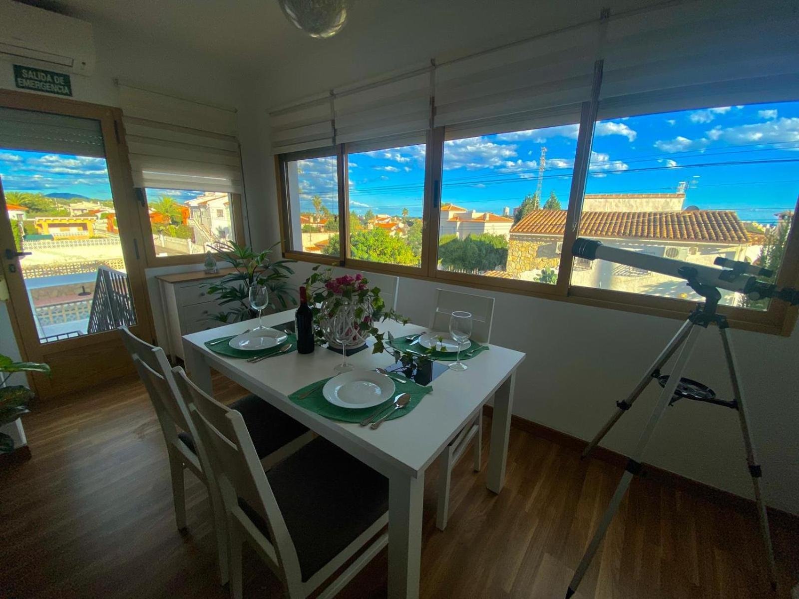 Apartamento Monica กัลเป ภายนอก รูปภาพ