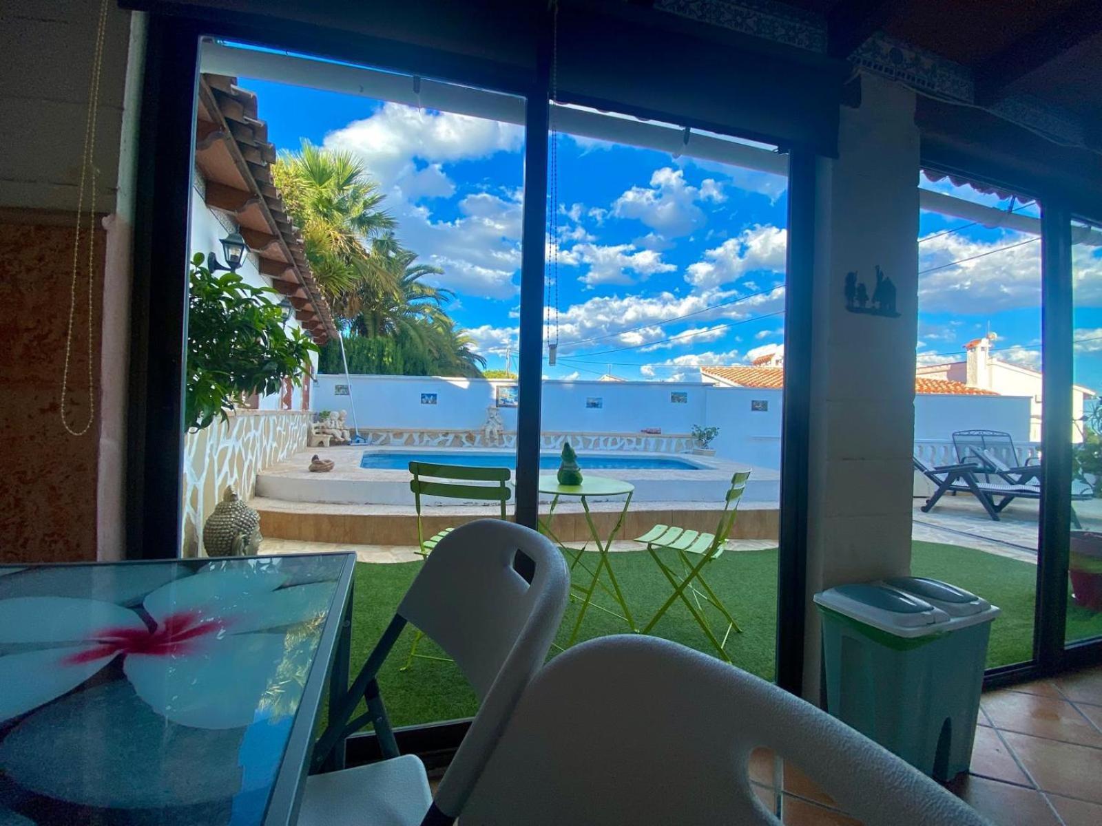 Apartamento Monica กัลเป ภายนอก รูปภาพ